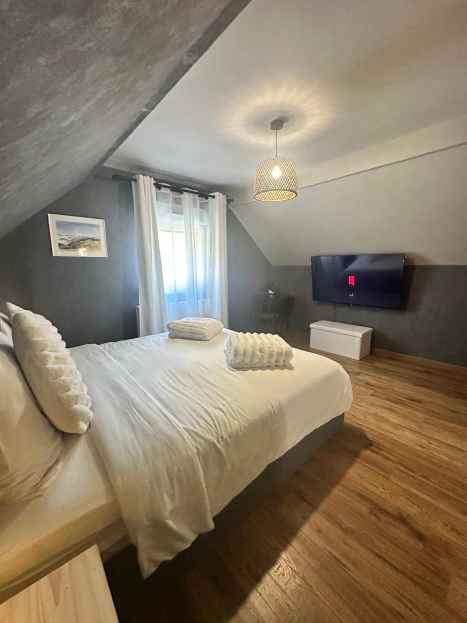 Domaine Des Graminees Hotell Jeanmenil Rum bild